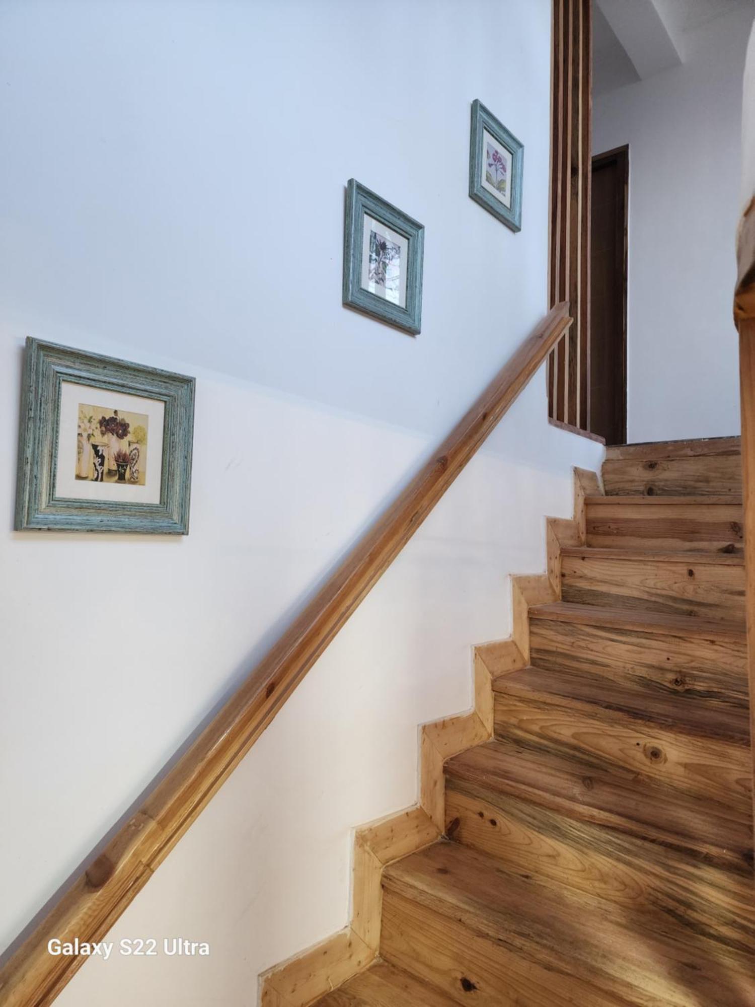 Nandini Cottage, A Premium Boutique Homestay Ranikhet Esterno foto