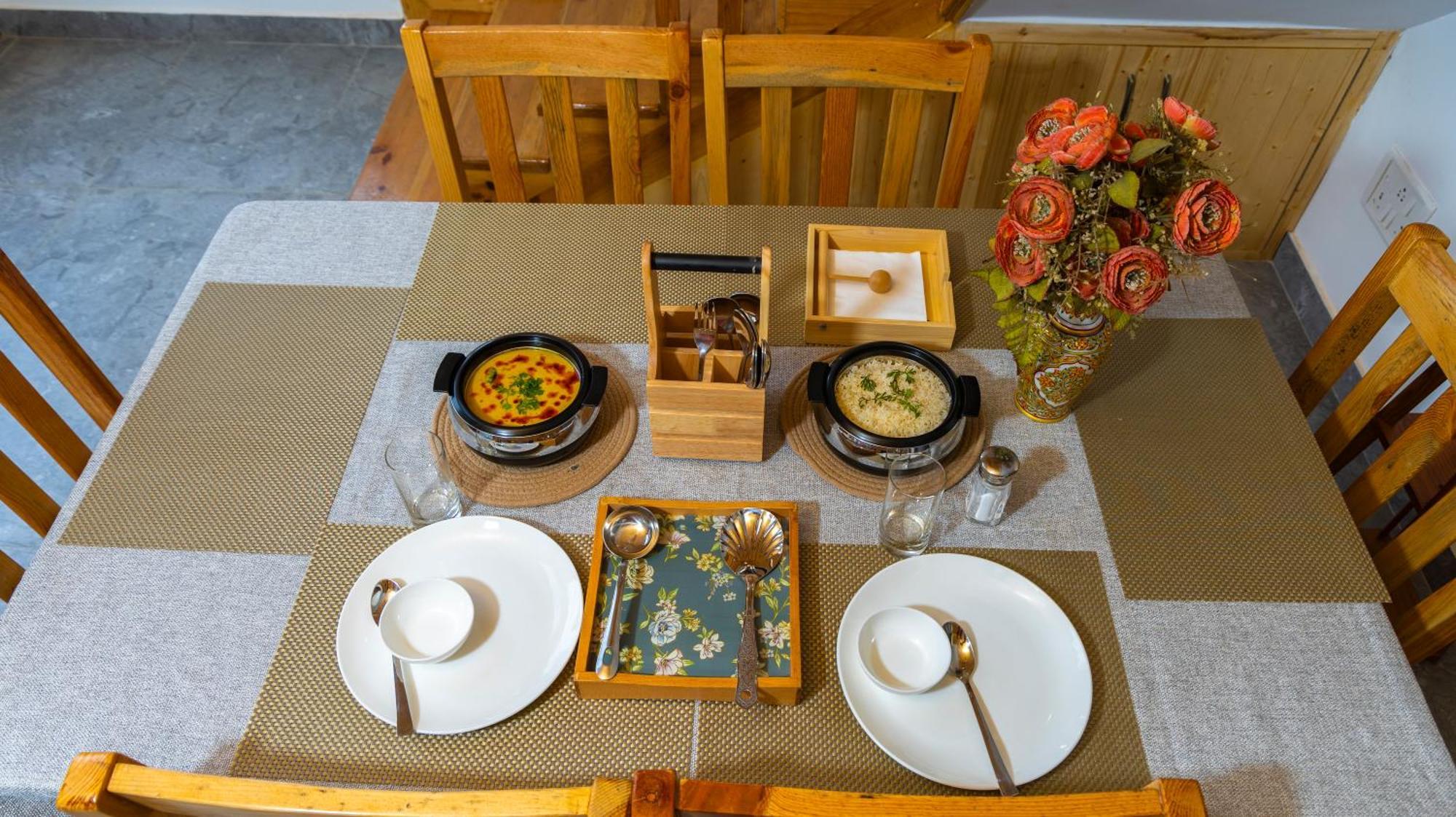 Nandini Cottage, A Premium Boutique Homestay Ranikhet Esterno foto