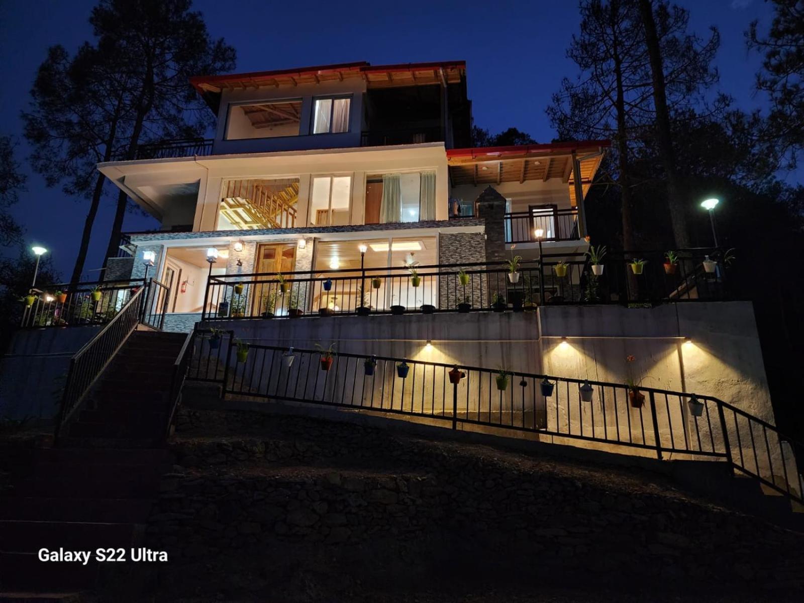 Nandini Cottage, A Premium Boutique Homestay Ranikhet Esterno foto
