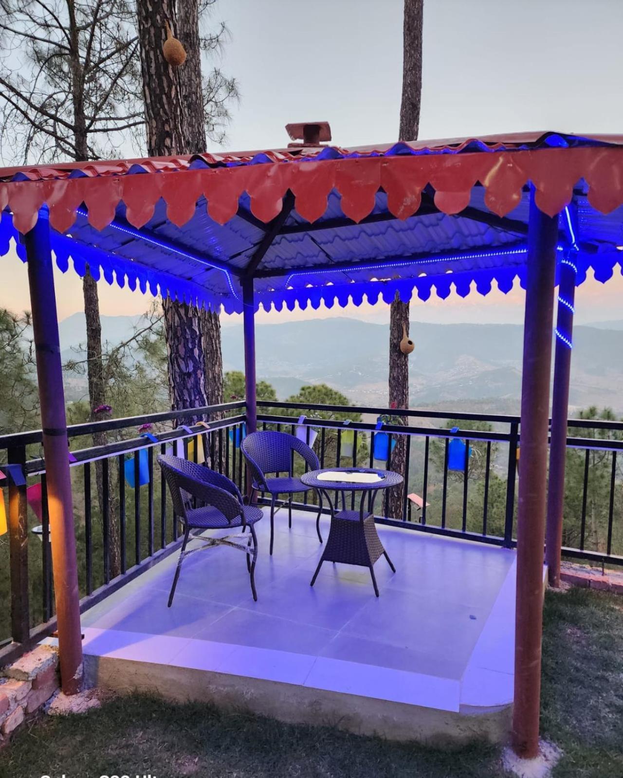 Nandini Cottage, A Premium Boutique Homestay Ranikhet Esterno foto