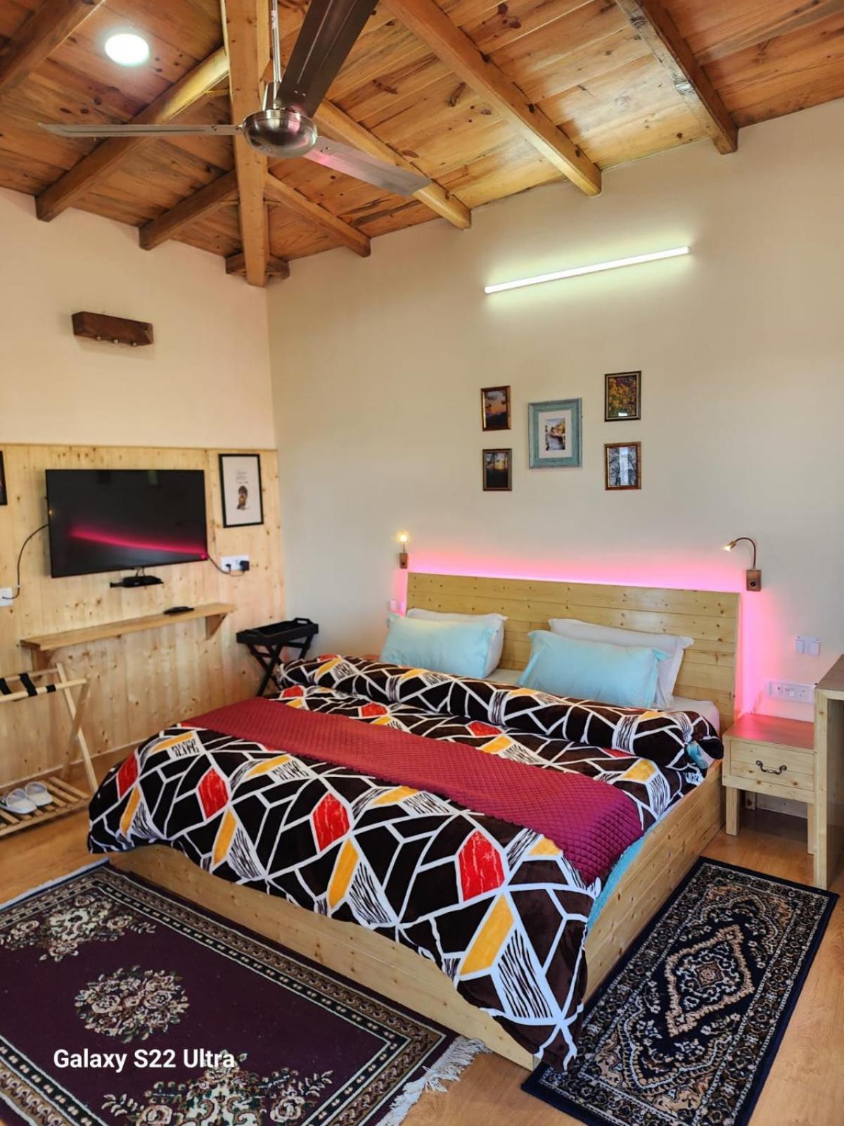 Nandini Cottage, A Premium Boutique Homestay Ranikhet Esterno foto